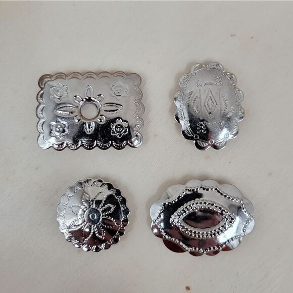 Concho Button Covers Silver Toned Western Floral Lot of 4 - Picture 2 of 13